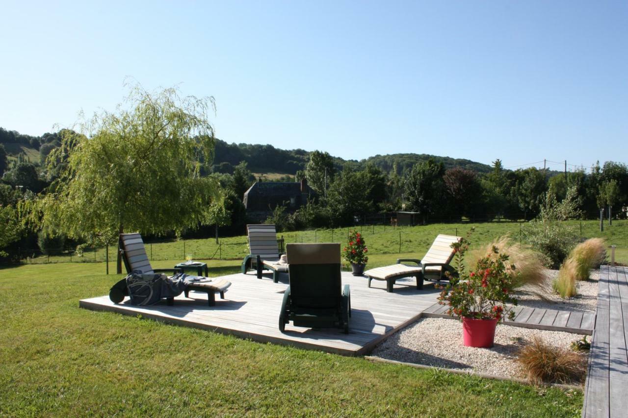 Le Jardin De Venus Bed and Breakfast La Rivière-Saint-Sauveur Buitenkant foto